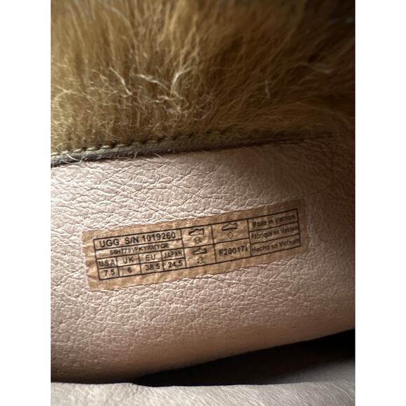 UGG Valberg Tall Wedge Boots Chestnut Suede Toscana Sheepskin Fur 7.5 - Picture 5 of 8